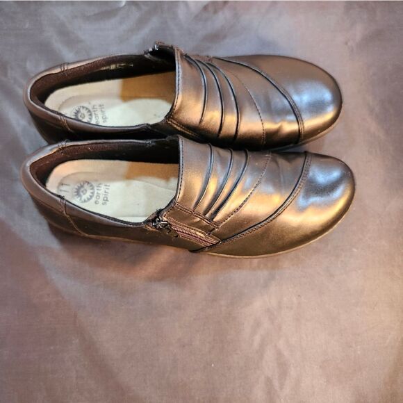 EARTH SPIRIT SLIP-ON ROUND-TOE WOMEN'S LOAFERS - Picture 8 of 13